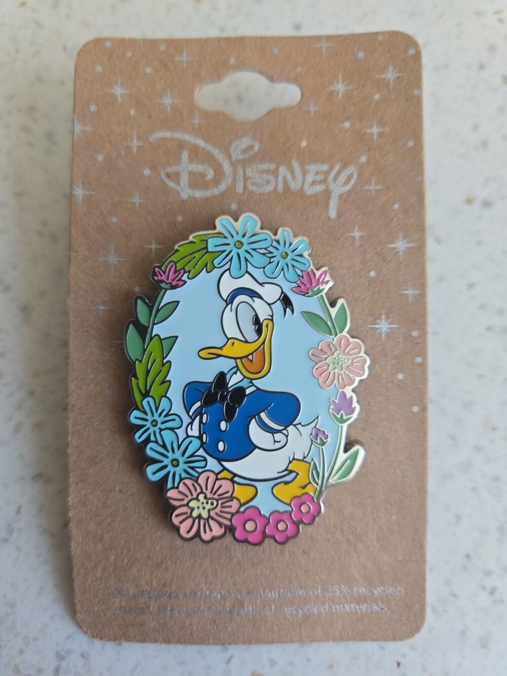 Disney Donald Duck Floral Portrait Pose Spring Flowers Enamel Pin New BoxLunch